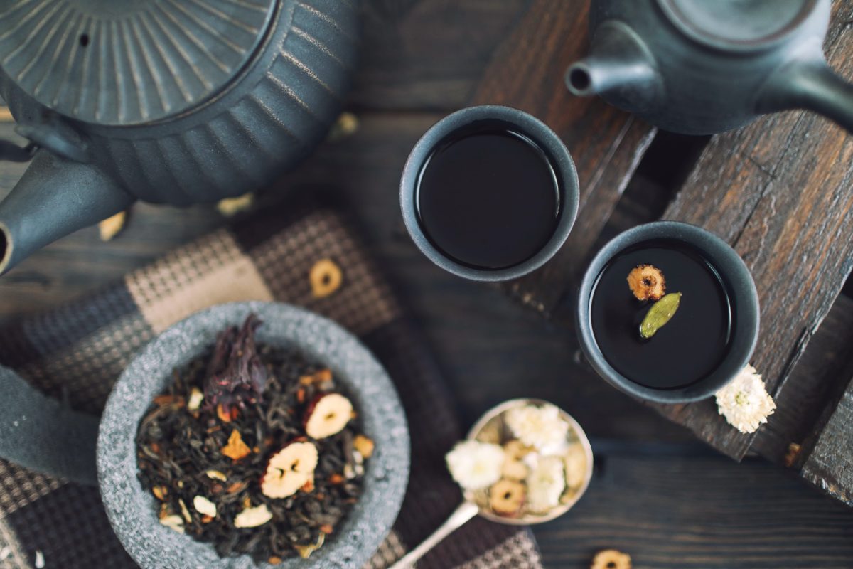 bien etre, bio, Camellia sinensis, diététique chinoise, gazette, gazette bio, glyphosate, herbicides, MTC, nature, oolong, pesticides, rooibos, sachet de thé, santé, thé, thé blanc, thé blanc c’est quoi, thé bleu, thé bleu bienfaits, thé diététique chinoise, thé fer, thé médecine traditionnelle chinoise, thé noir, thé noir bienfaits, thé noir et fer, thé oolong bleu, thé oolong c’est quoi, thé oolong vertus, thé rouge, thé vert, thé vert bienfaits, thé vert bio, thé vert minceur, thé wu long, thé wulong, thé wulong bienfaits, théier, théine, wulong